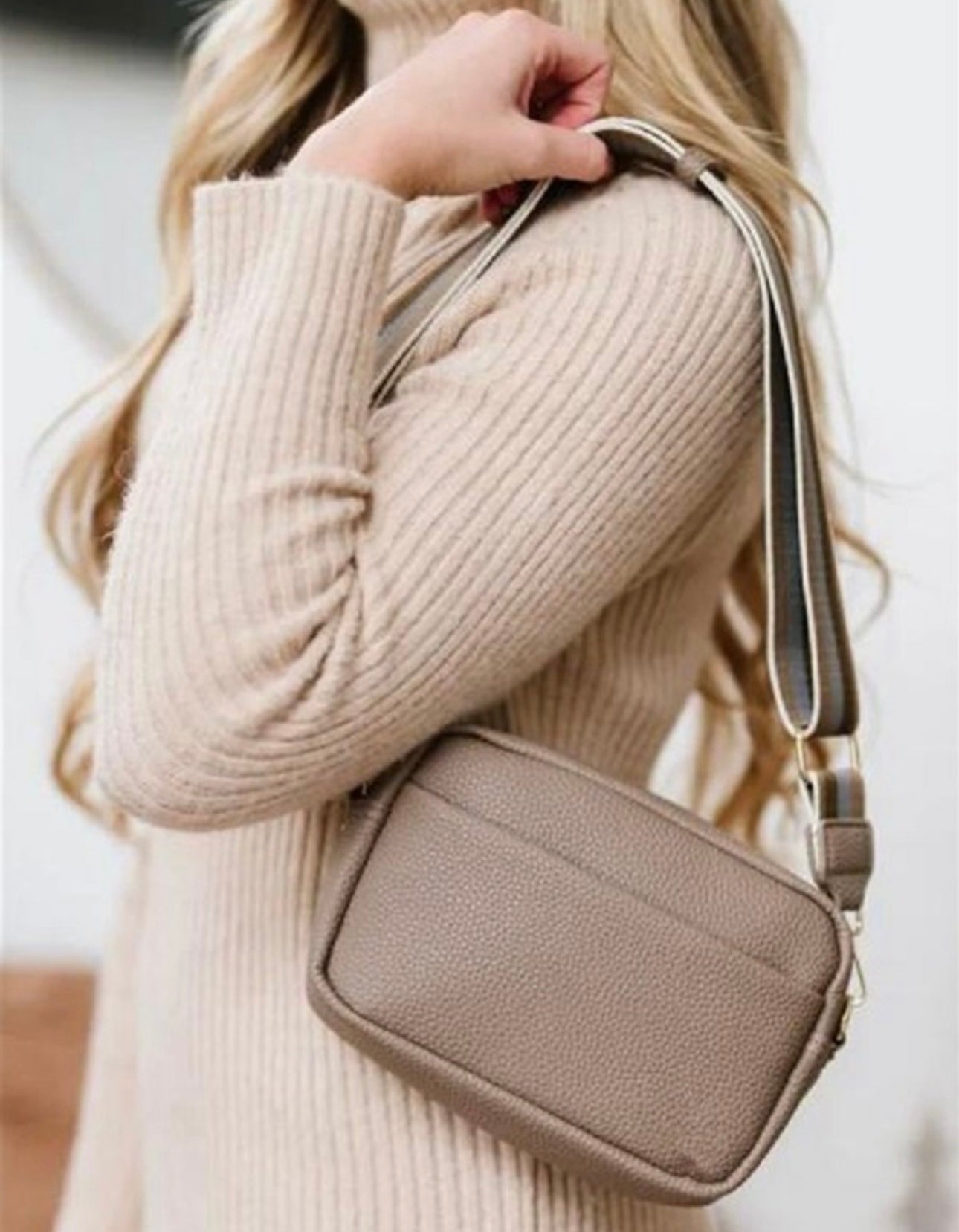 Ashley Crossbody Bag