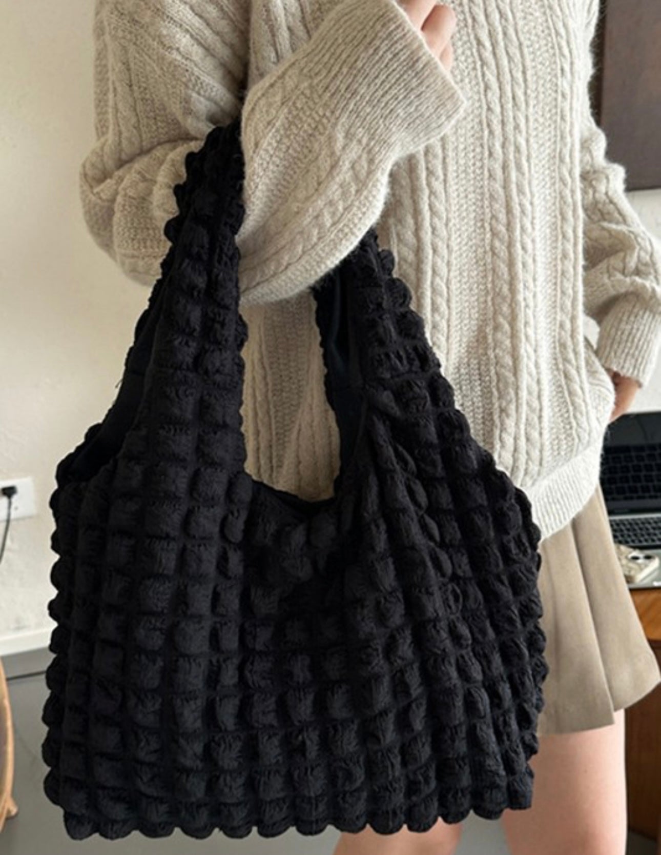 Cloud Puffy Shoulder Tote Bag
